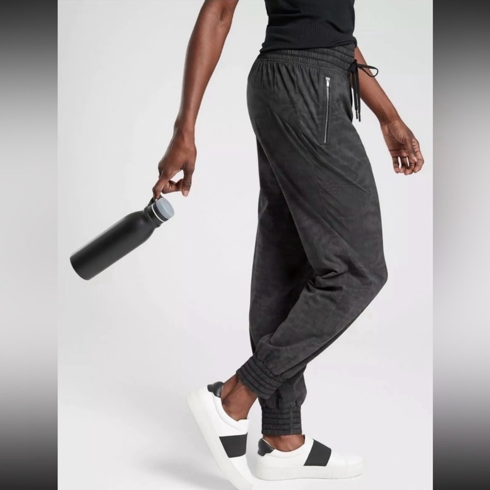 Athleta Camden Printed Jogger